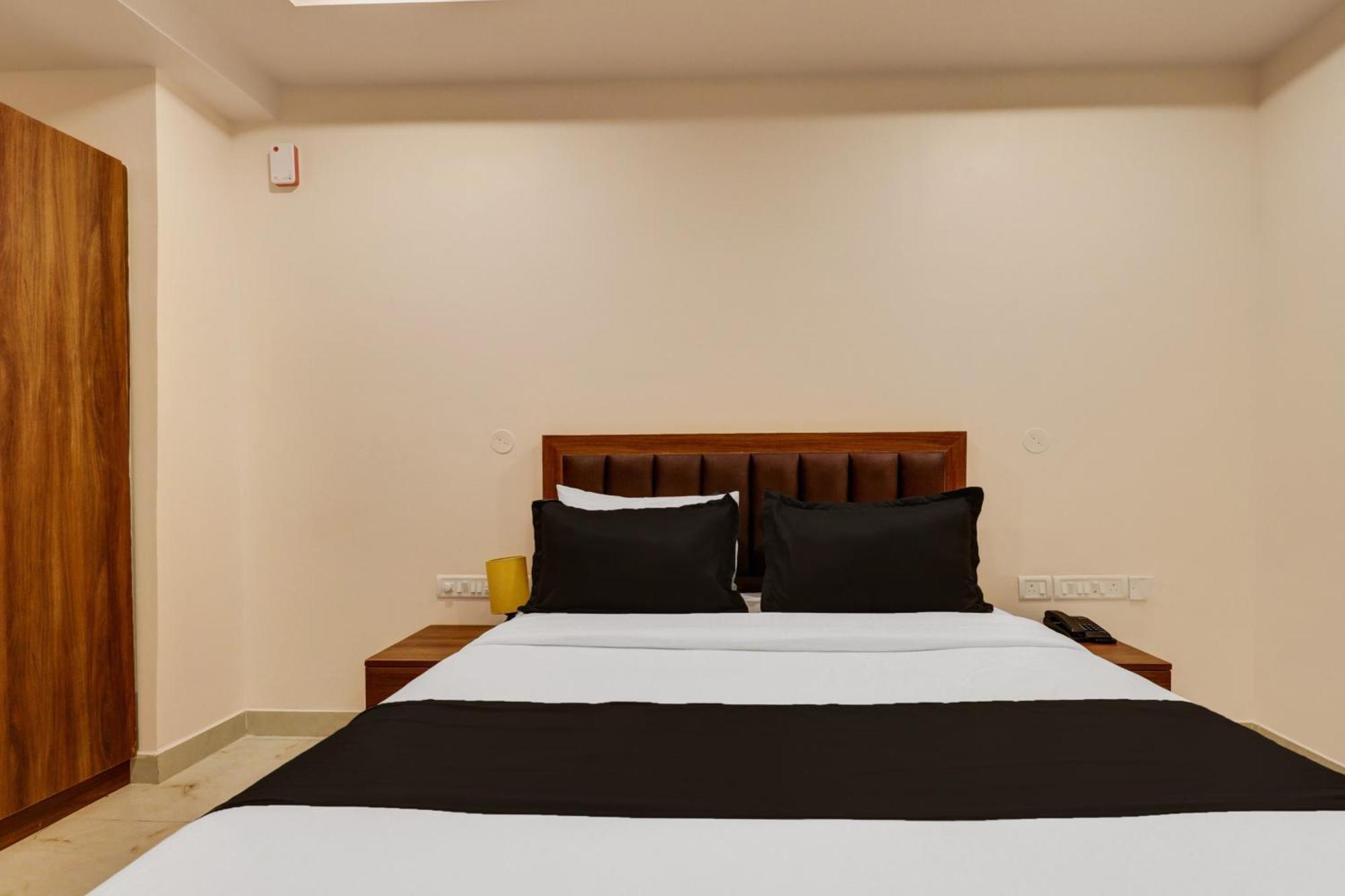 Super Townhouse Arekere Near Mithai Mahal Bangalore Exterior photo